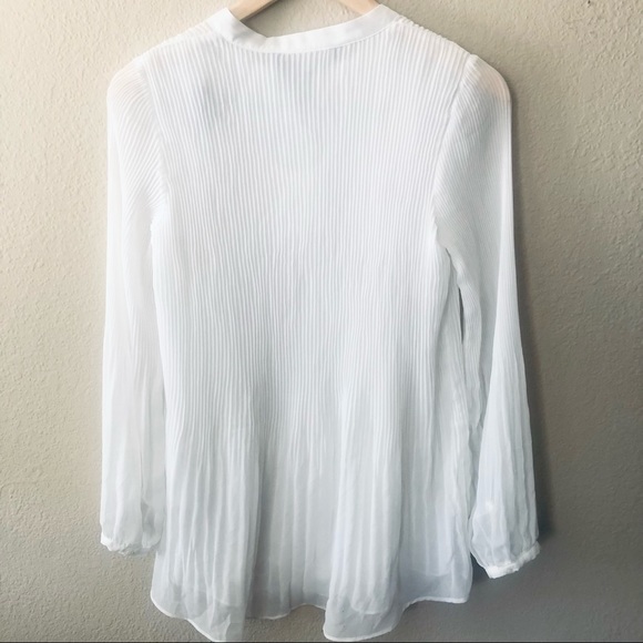 Zara Pleated White Blouse - Picture 3 of 3